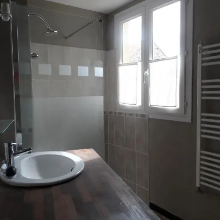 Appartements Yzeures Sur Creuse Exterior photo